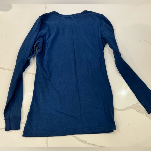 Small Washington Capitals Hockey NHL Long Sleeve Fanatics T-Shirt - Picture 2 of 4